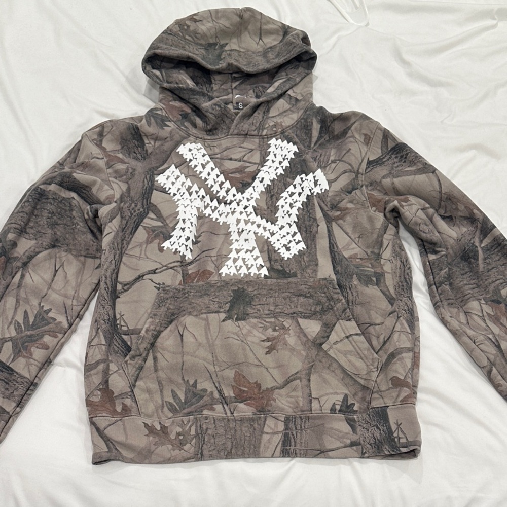 Artificial Fever - "NY" Camo Hoodie